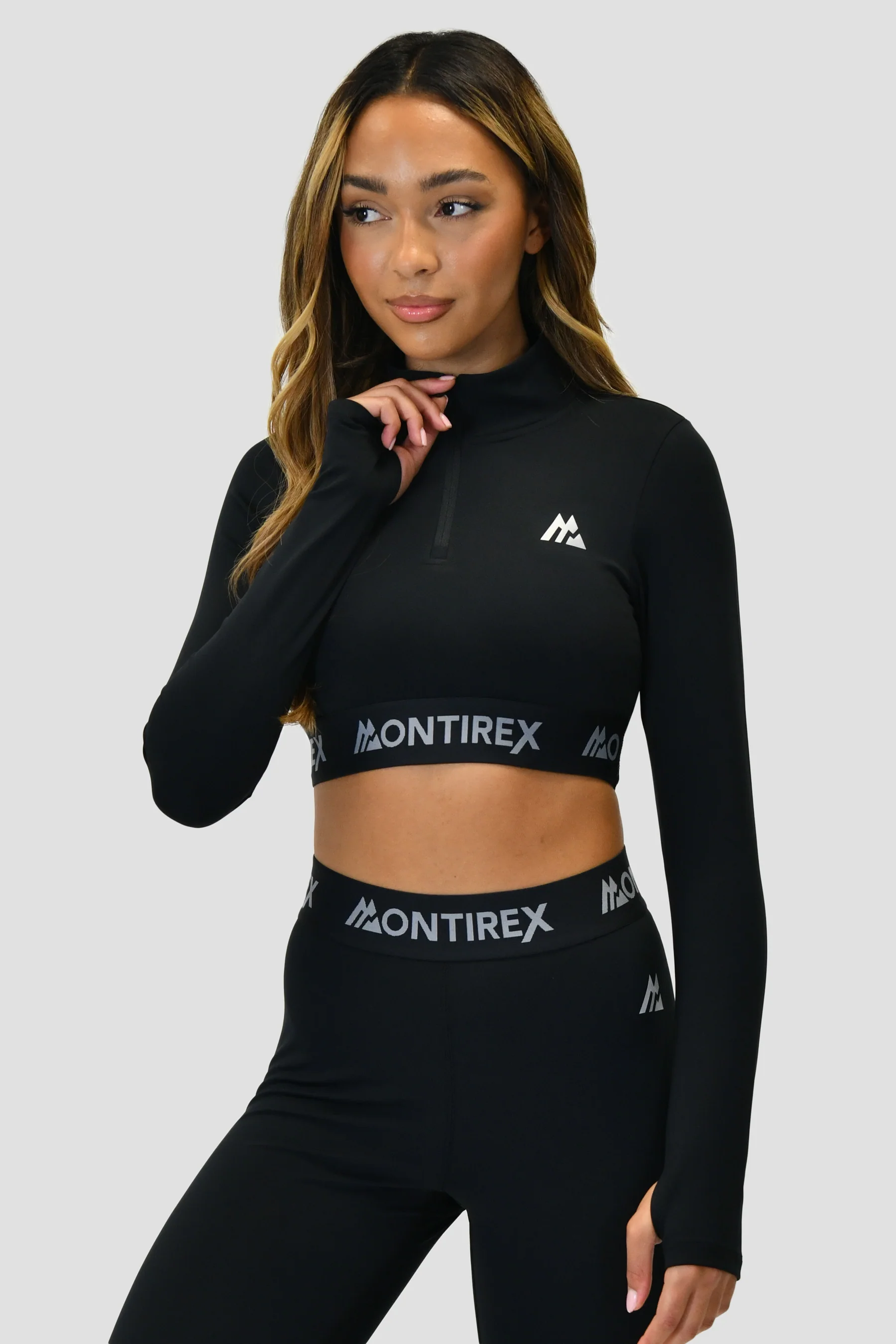 Icon 1/4 Zip - Black