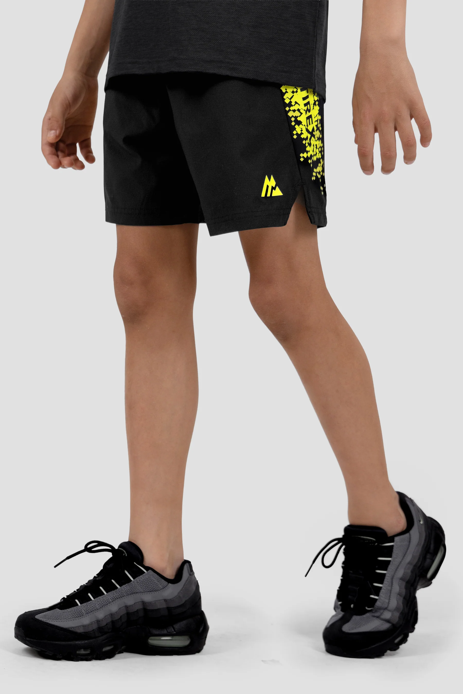 Boys Accelerate Short - Black