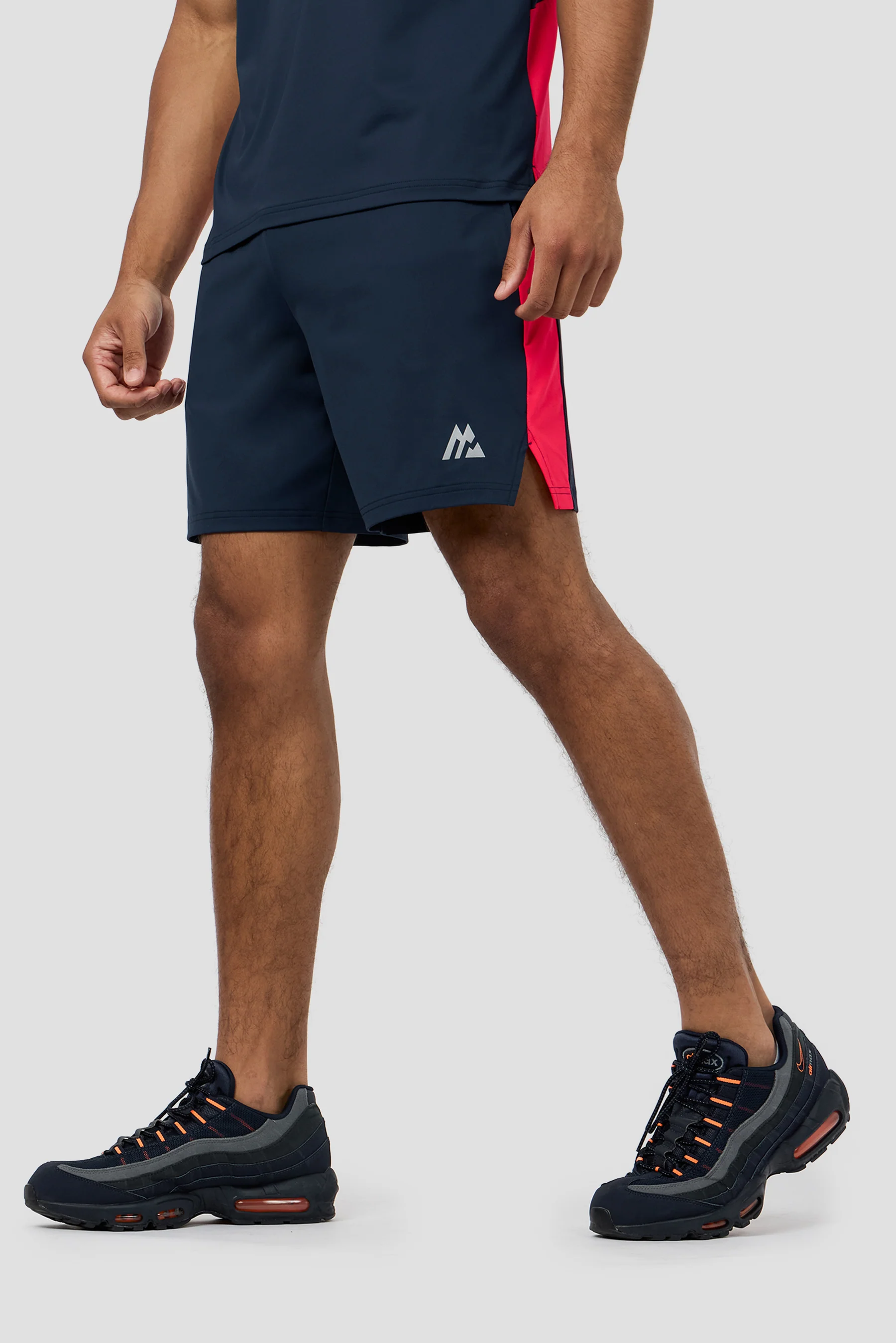 Strike Short - Midnight Blue/Shocking Pink