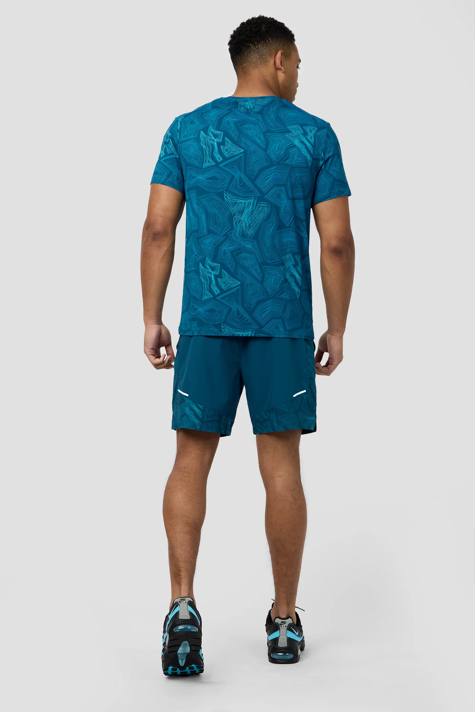 Geo M Print T-Shirt - Abyssal 4 Geo M Print T-Shirt - Abyssal