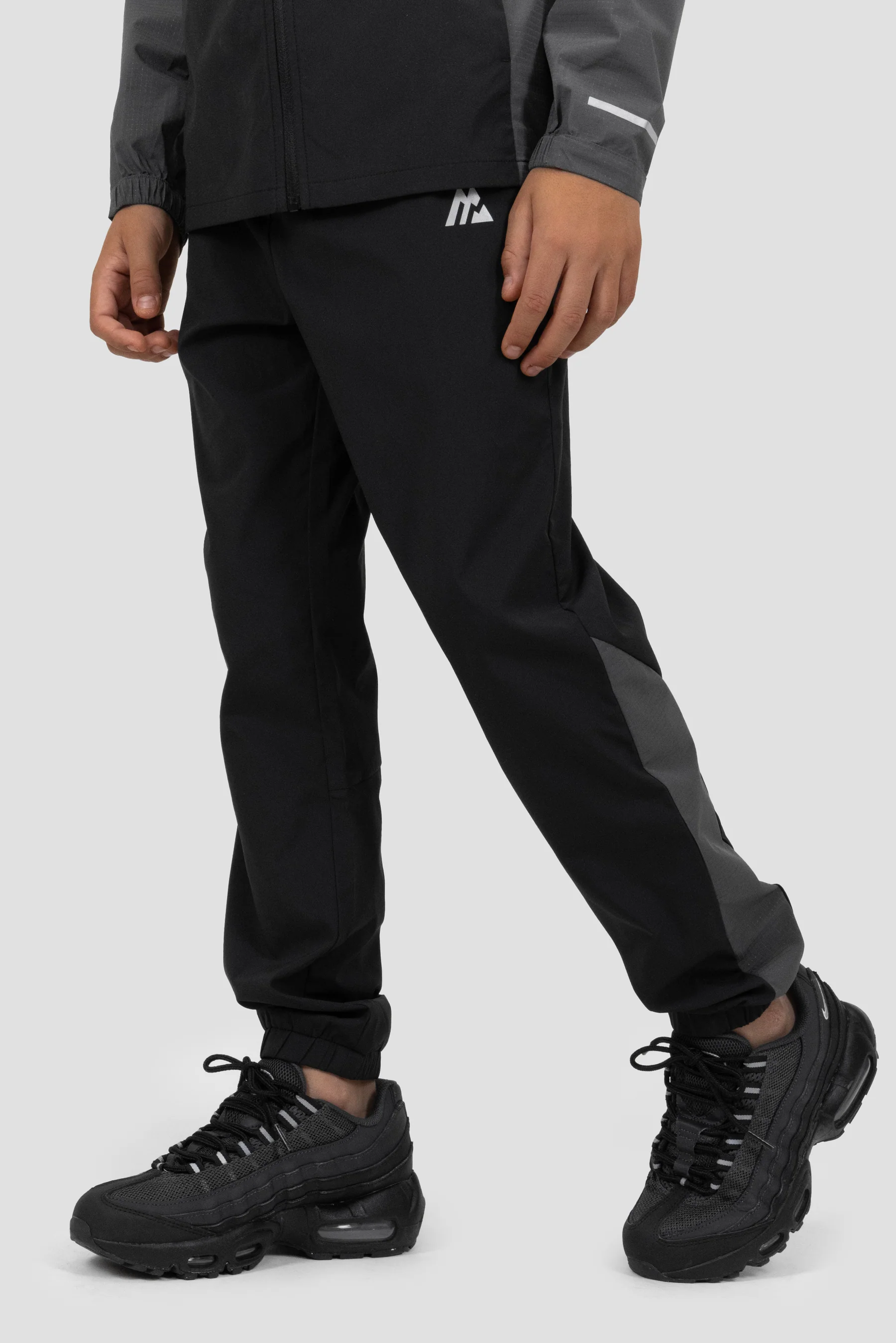 Boys Trek Tech Pant - Black/Asphalt